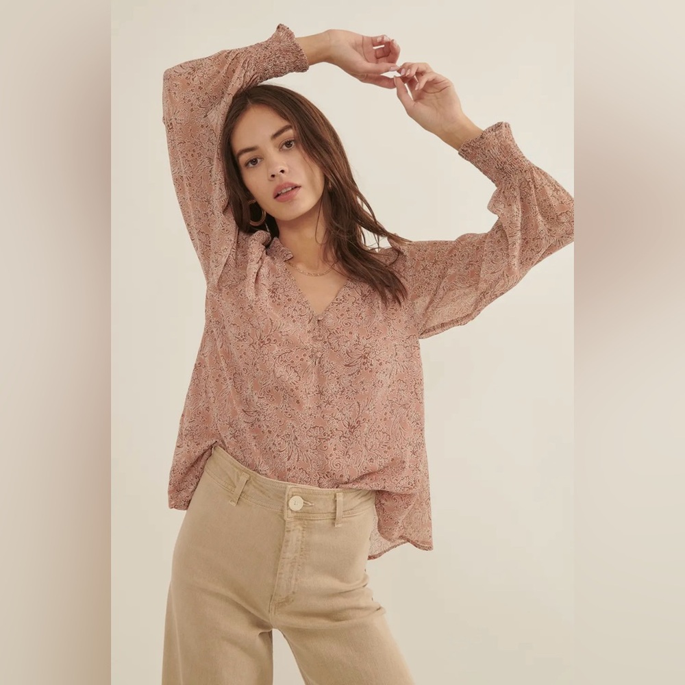 Floral dusty rose woven top NWT